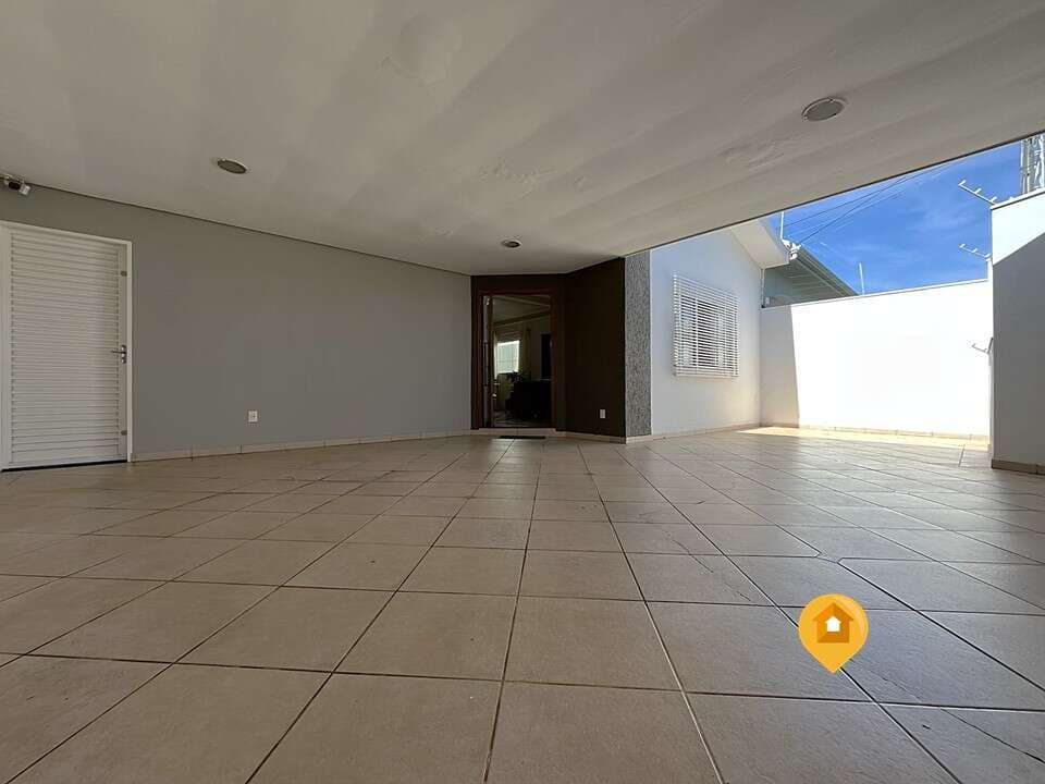 Casa Jd. Parati